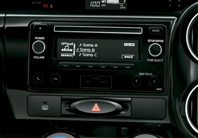 Audio con CD, MP3, Bluetooth®, USB y entrada auxiliar de audio